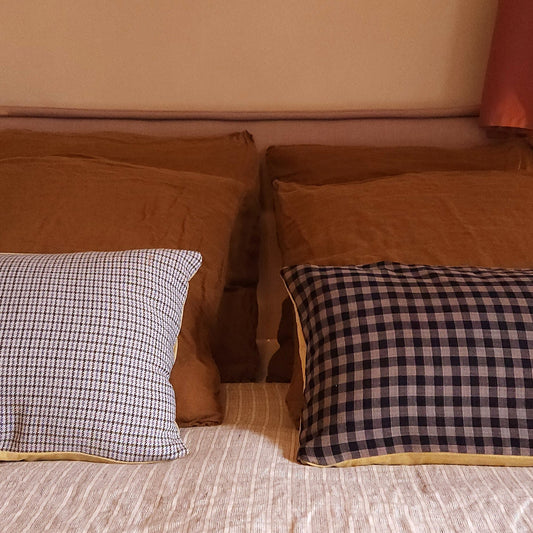 Coussin décoratif rectangle Paris Medium-2 Chez Marlène