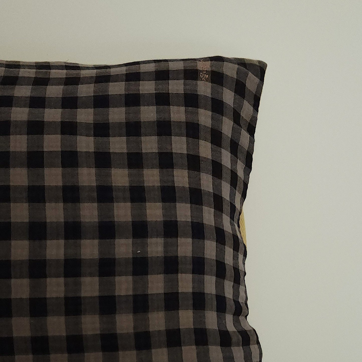 Coussin décoratif rectangle Paris Medium-1 Chez Marlène