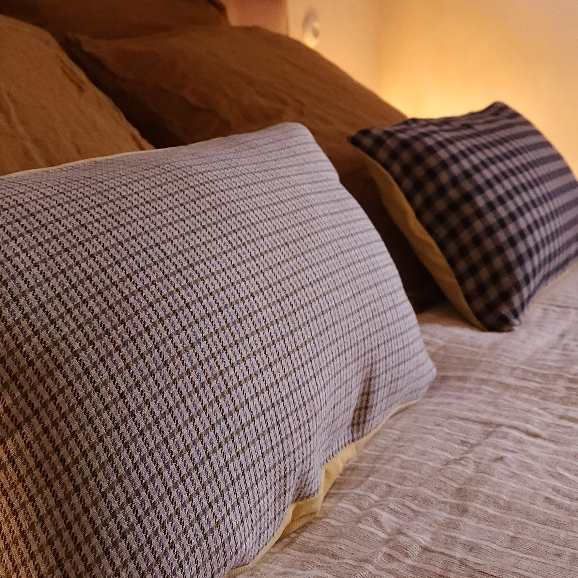 Coussin décoratif rectangle Paris Medium-2 Chez Marlène