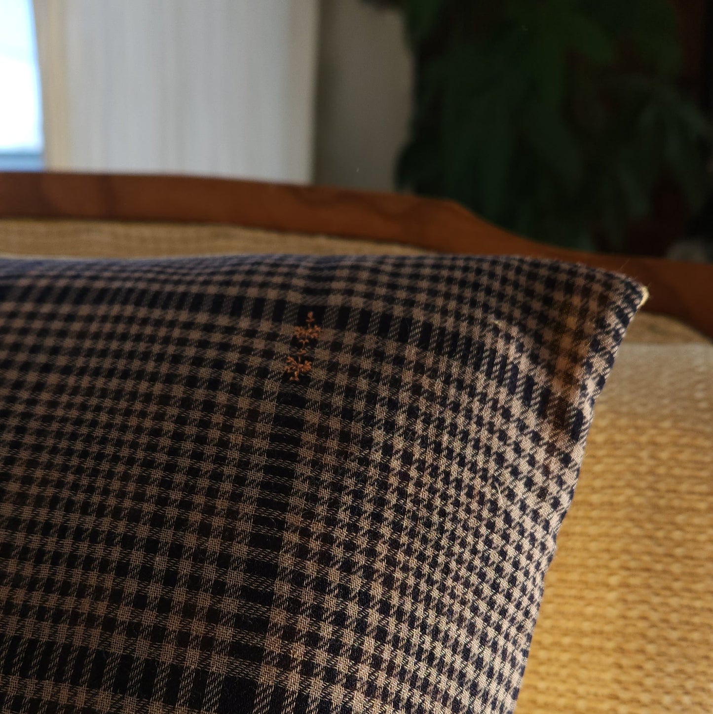 Coussin décoratif rectangle Paris Medium-3 Chez Marlène