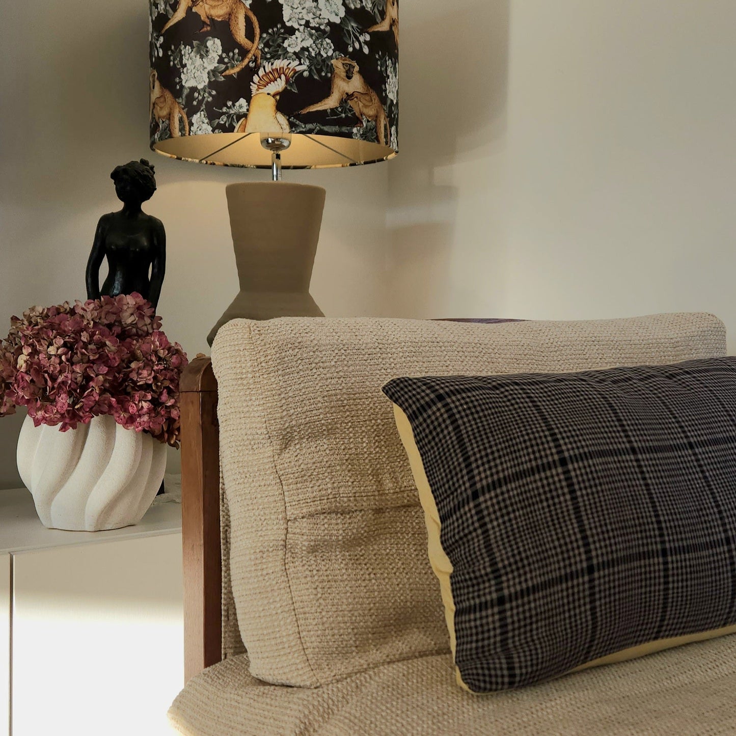 Coussin décoratif rectangle Paris Medium-3 Chez Marlène